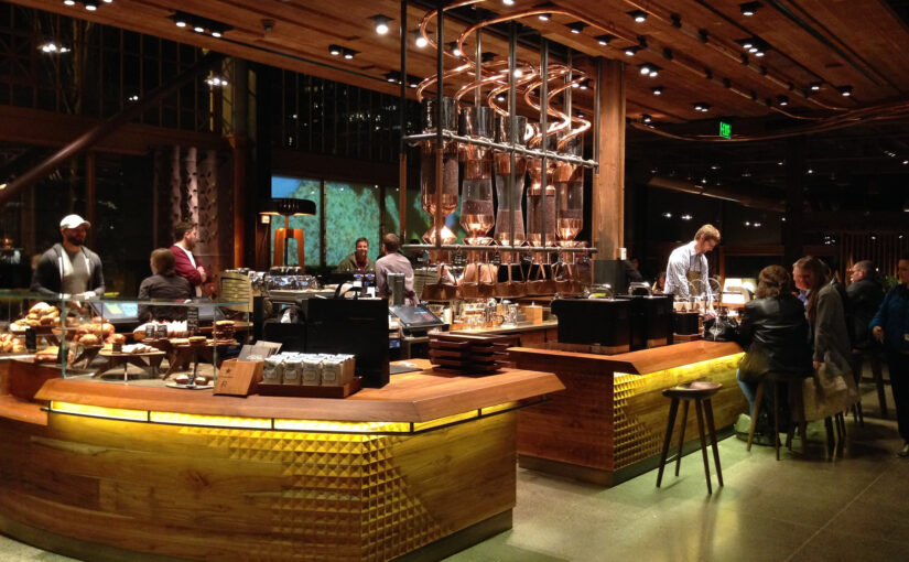 Starbucks Закриває Технологічну Ростерию в Сіетл, Відновлюючи Стратегію